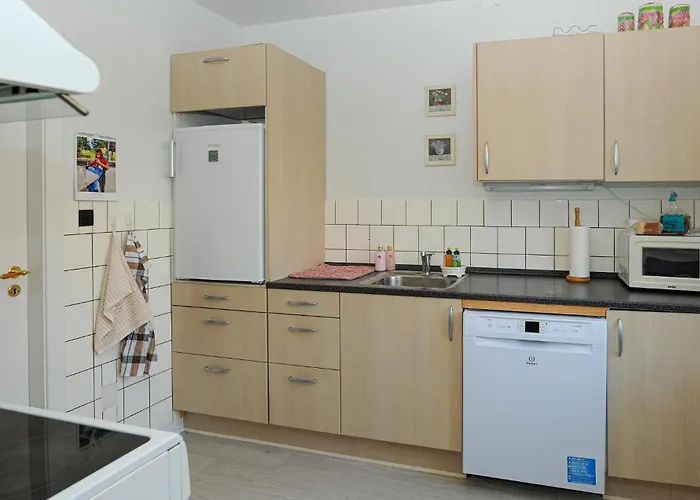 1 Bedroom Beautiful In * Højer