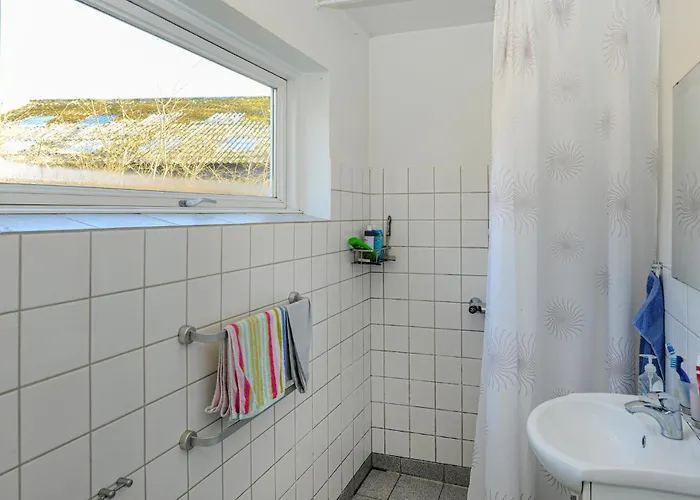 1 Bedroom Beautiful In Feriehus *