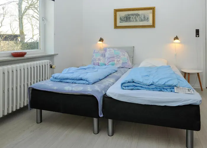 1 Bedroom Beautiful In Feriehus Højer